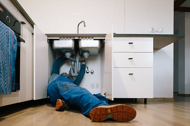 Professional Drain Cleaning technician working in Somis, CA